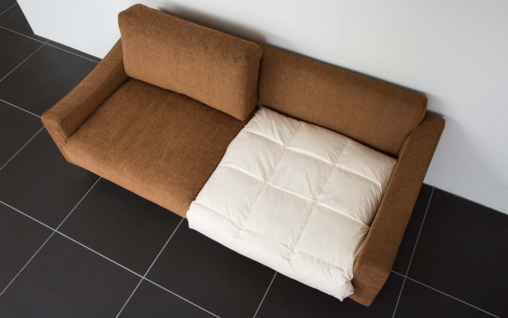 ふんわりフェザーのカバーリングソファ ANTOS アントス ソファ専門店FLANNEL SOFA