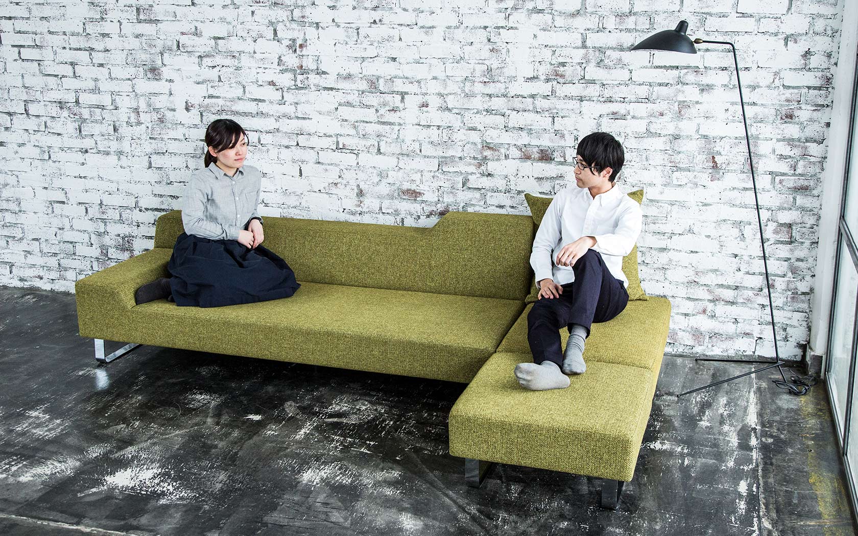 お昼寝に適したロータイプソファ SIESTA シエスタ ソファ専門店FLANNEL SOFA