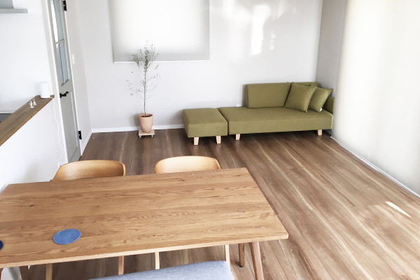UK 2.5人掛け + UK スツール | お客様の声 | ソファ専門店FLANNEL SOFA