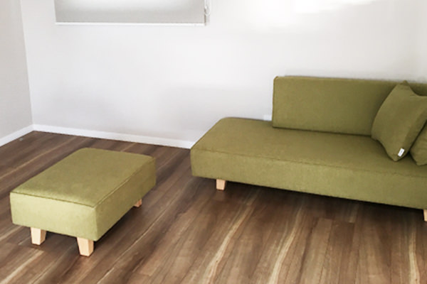 UK 2.5人掛け + UK スツール | お客様の声 | ソファ専門店FLANNEL SOFA