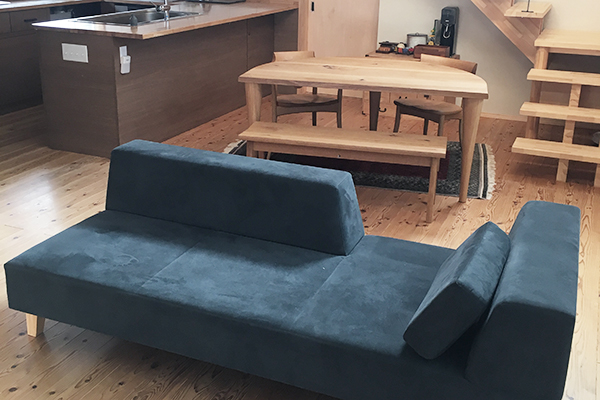 Akari light FLANNEL SOFA PIVO 3人掛け FLANNEL SOFA（フランネルソファ）PIVO（ピヴォ） 3人掛けソファ