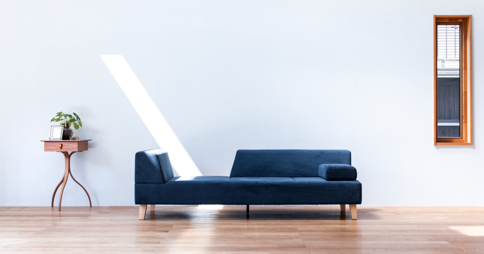 ローソファの魅力 | ソファ専門店FLANNEL SOFA ローソファの魅力 | ソファ専門店FLANNEL SOFA